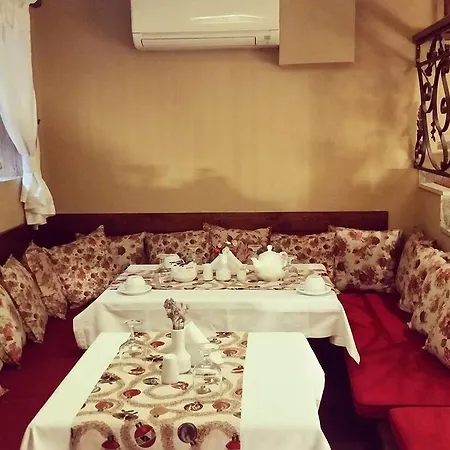 60 Hotel Tirana