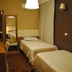 60 Hotel 3*